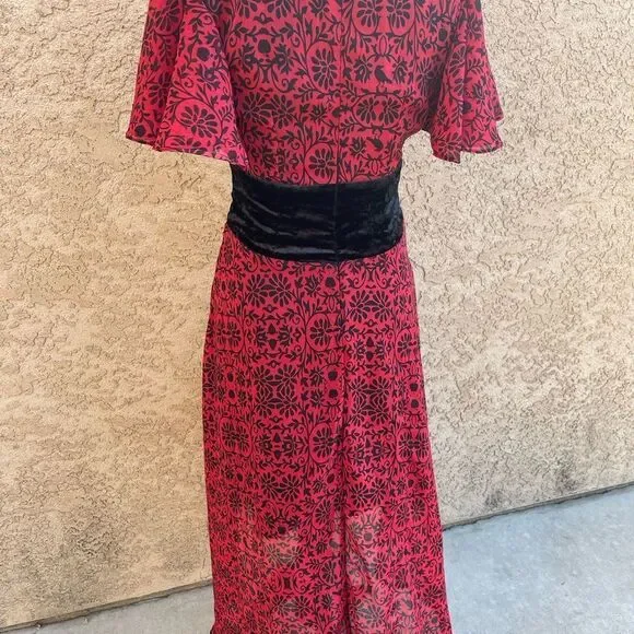 Disney snow white & the seven dwarves hi low dress - Picture 4 of 7